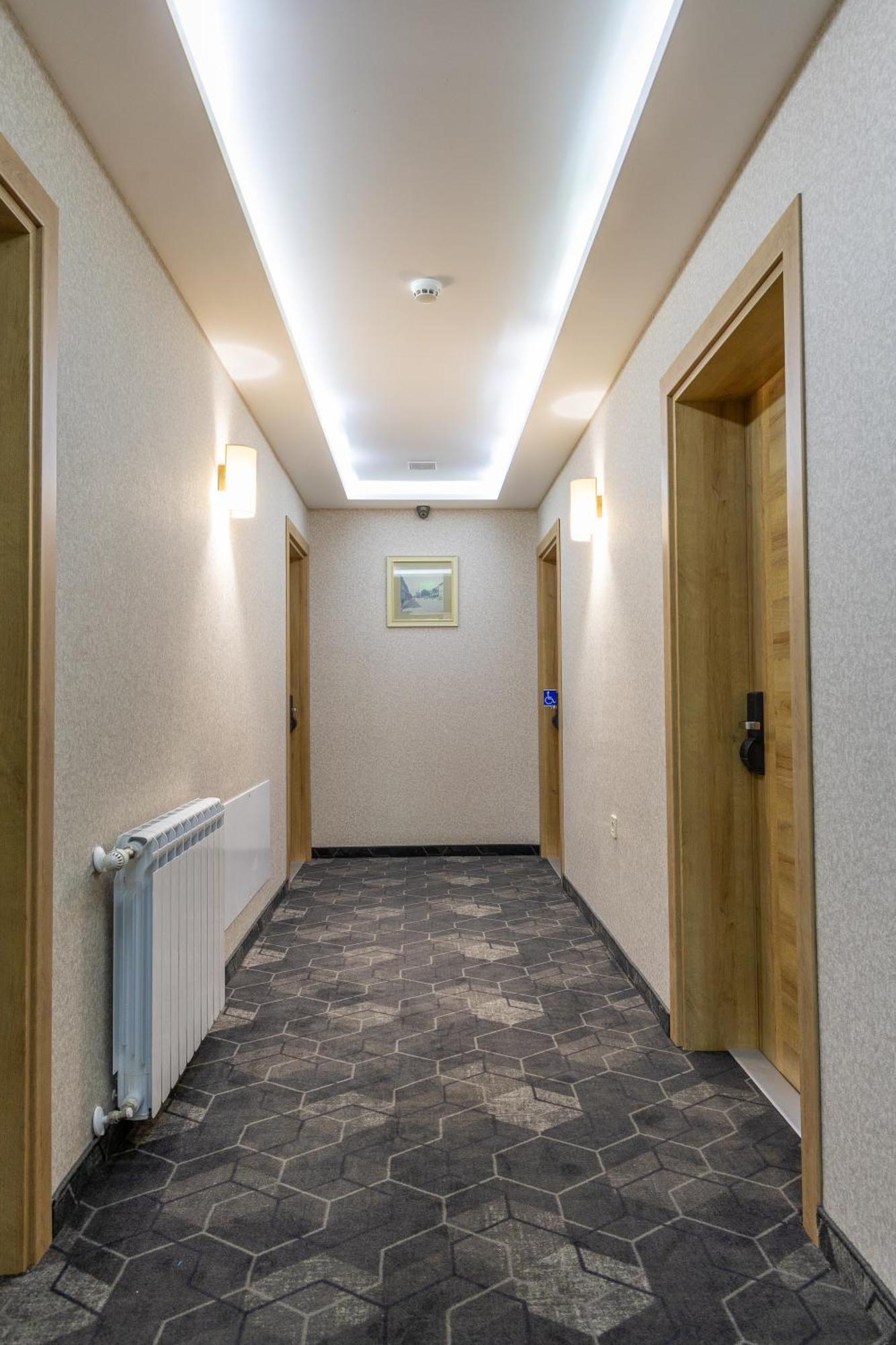 Hotel Domenic Free Parking Пловдив Екстериор снимка